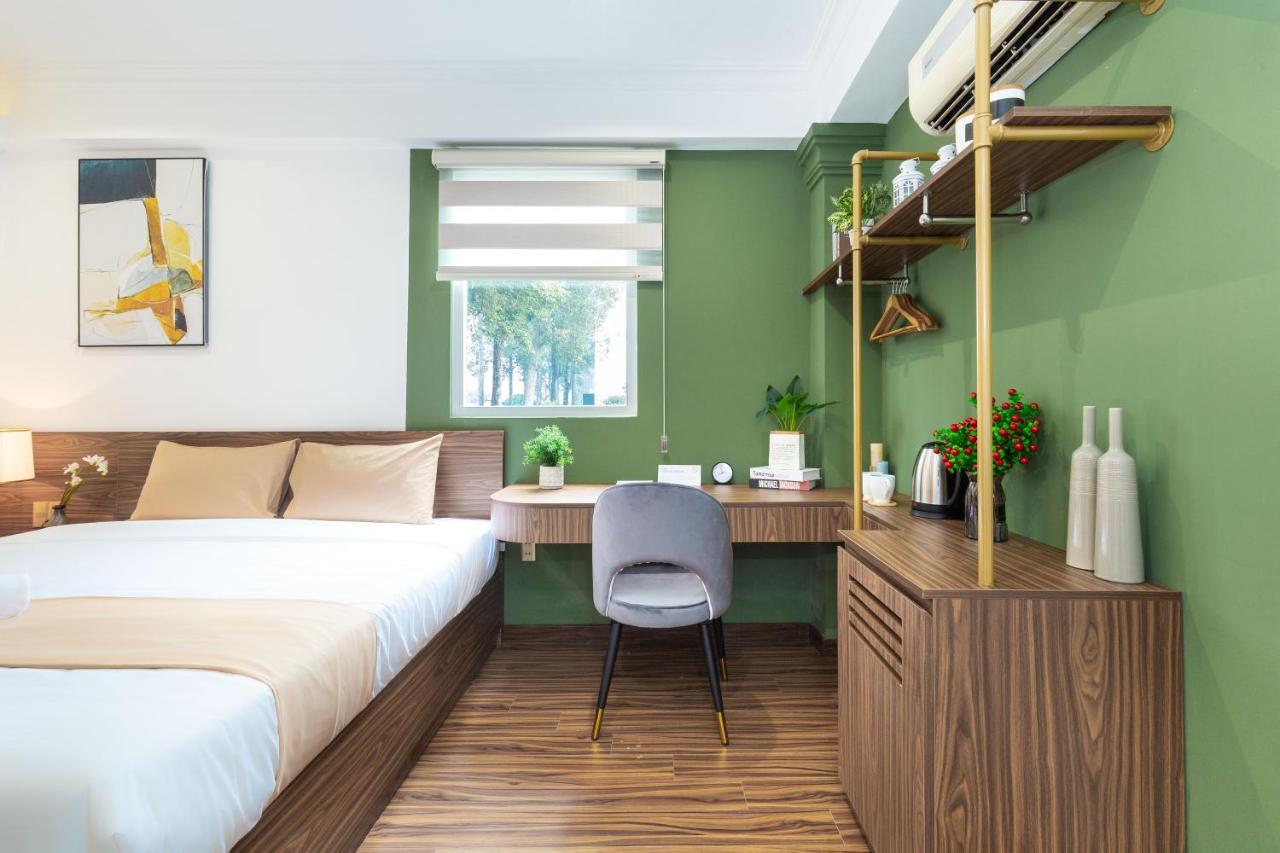 Cozrum Smart - First Target Hotel Хошимин Экстерьер фото