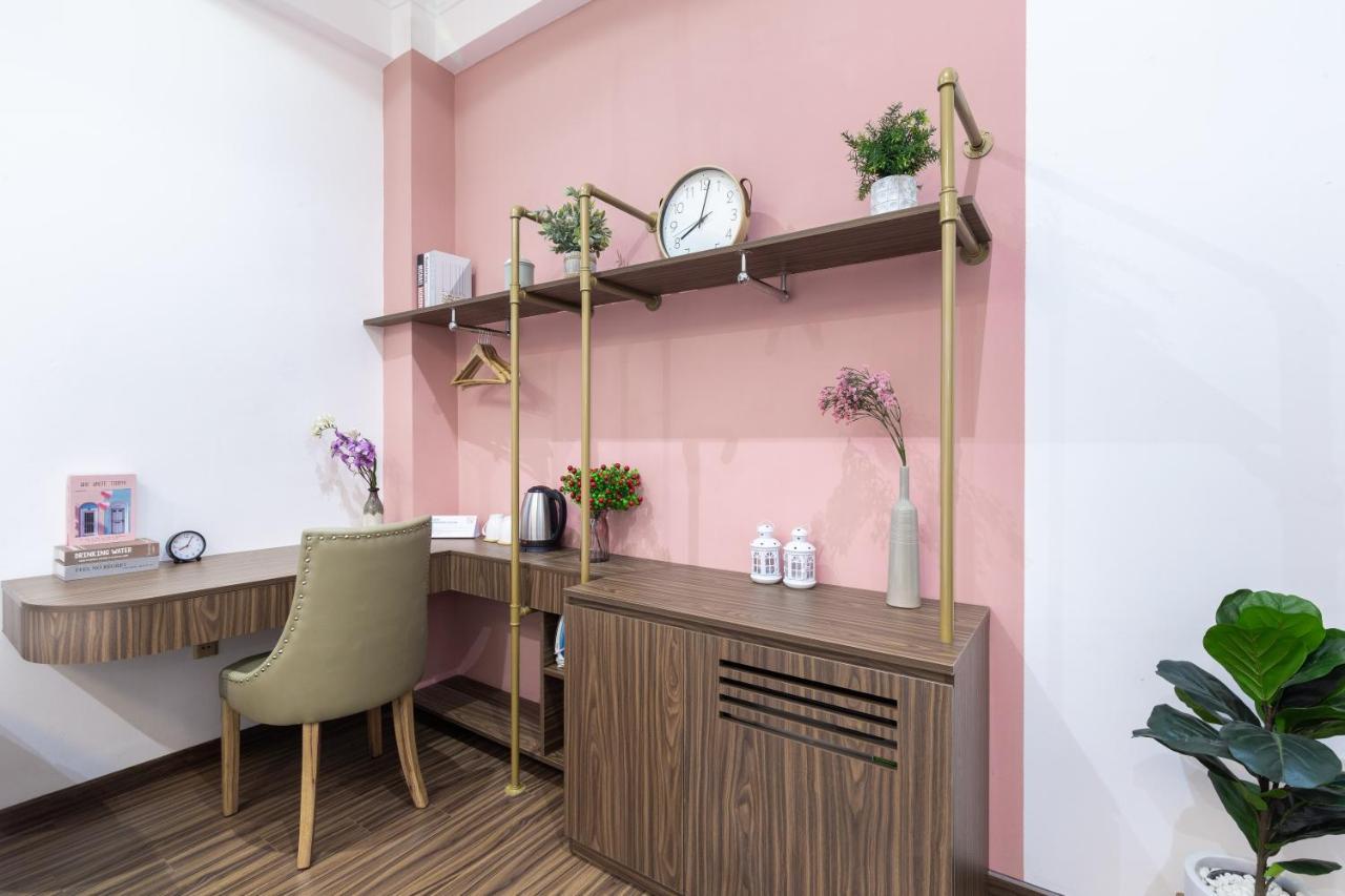 Cozrum Smart - First Target Hotel Хошимин Экстерьер фото